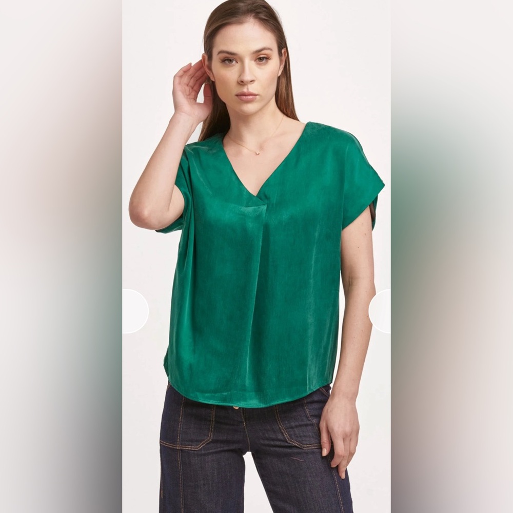 Dear John Women’s Top - size small